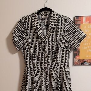 Banned Black And Cream Dress Sz:L, P2p: 20, Waist:16.5 Shoul2hem:45 2pockets